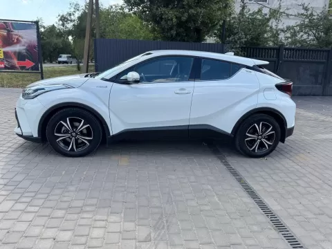Toyota C-HR 2021