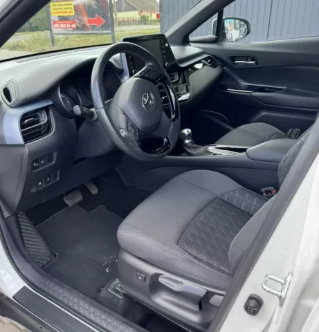 Toyota C-HR 2021