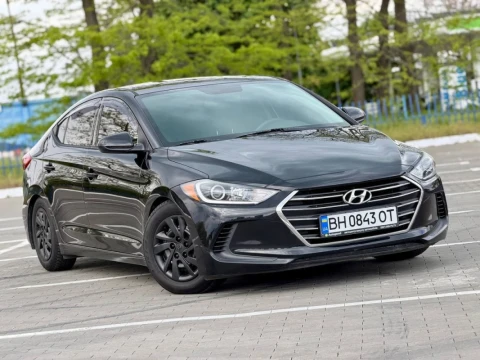 Hyundai Elantra 2017
