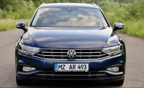 Volkswagen Passat 2021