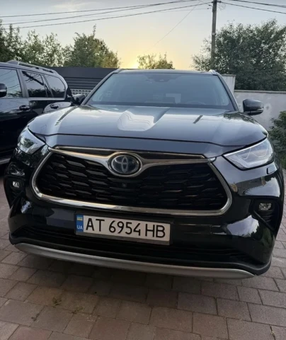 Toyota Highlander 2021