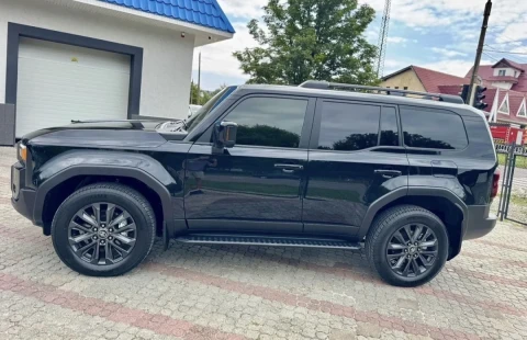 Toyota Land Cruiser Prado 2025
