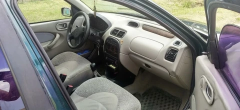 Rover 216 1998