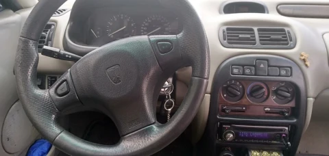 Rover 216 1998