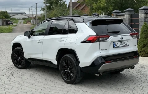 Toyota RAV4 2023