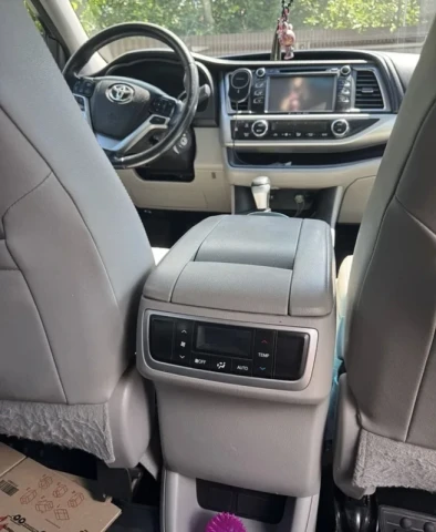 Toyota Highlander 2016
