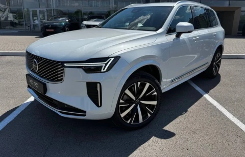 Volvo XC90 2026
