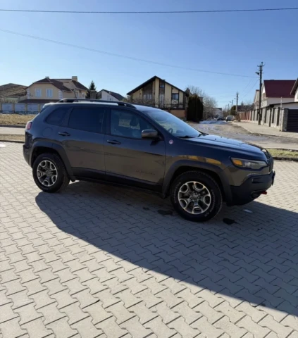 Jeep Cherokee 2019