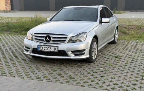 Mercedes-Benz C-Class 2012