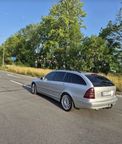 Mercedes-Benz C-Class 2003