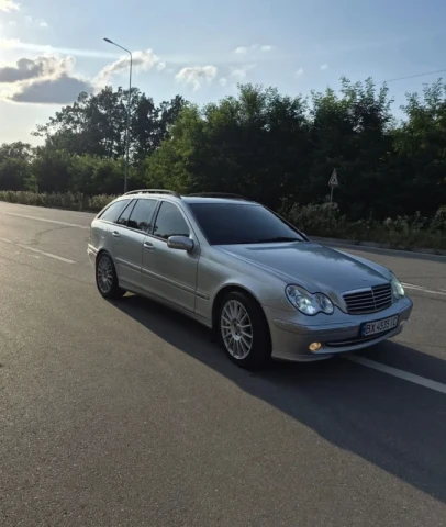 Mercedes-Benz C-Class 2003