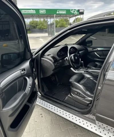 BMW X5 2005