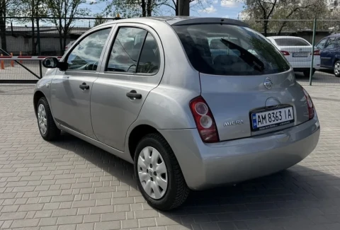 Nissan Micra 2005
