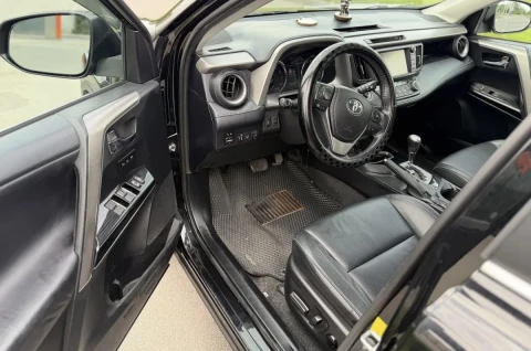 Toyota RAV4 2016