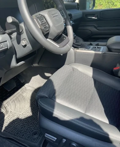 Toyota Land Cruiser Prado 2025