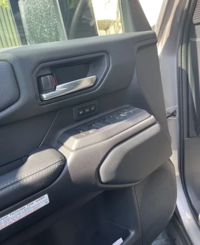 Toyota Land Cruiser Prado 2025