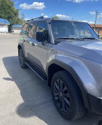 Toyota Land Cruiser Prado 2025