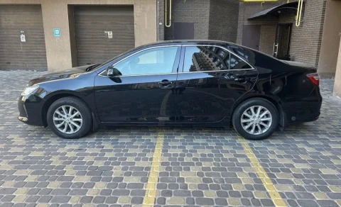 Toyota Camry 2015