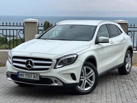 Mercedes-Benz GLA-Class 2016