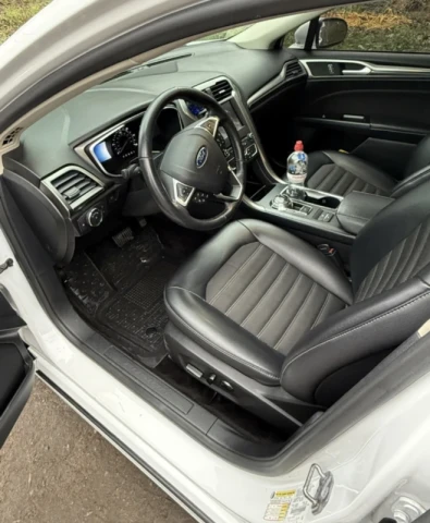 Ford Fusion 2016
