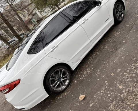Ford Fusion 2016