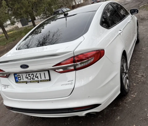Ford Fusion 2016
