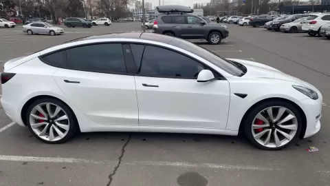 Tesla Model 3 2018