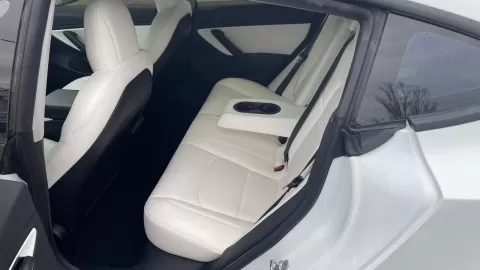 Tesla Model 3 2018