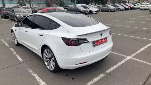 Tesla Model 3 2018