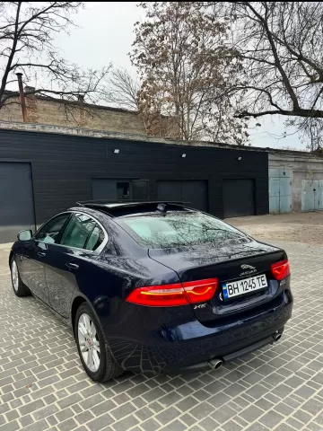 Jaguar XE 2018