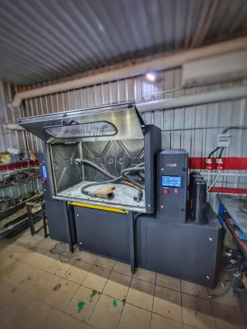 Ева Моторз 1308