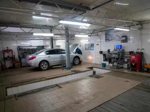 СТО СВІТЛА 267