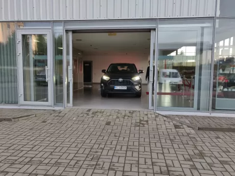 Тойота Центр Луцьк  Автоконцепт 1358
