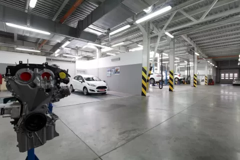 FORD ВІДІ КРАЙ МОТОРЗ 1716