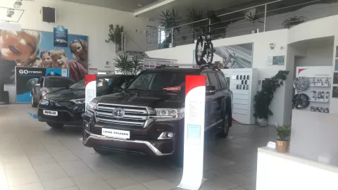 Тойота Центр Ровно Агат Авто 1844