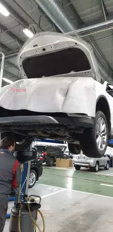 Тойота Центр Київ ВІДІ Автострада 2051