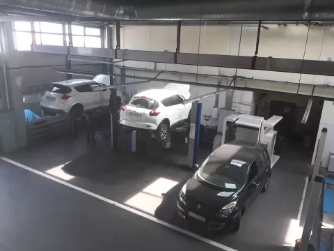 Кий Авто - офіційний дилер Nissan та Renault в Україні 2040