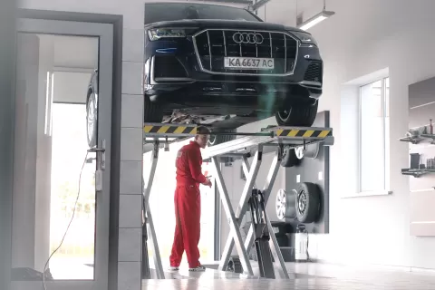 ООО "Ауди-Центр-Полтава" 2186