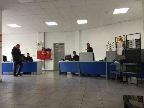 Перезапустіть 367