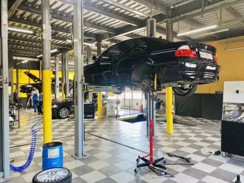 Deutsch Garage (bmw&mini) 420