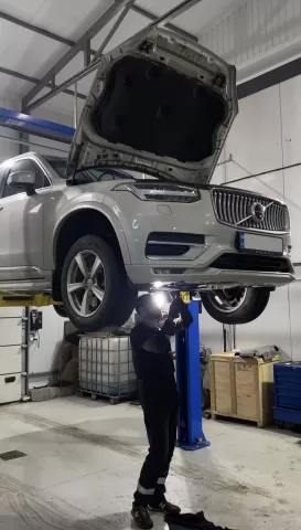 Вольво Service AUTO Expert 128