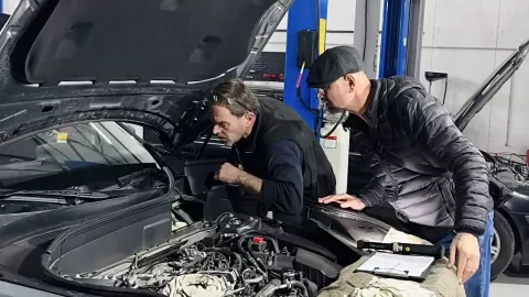 Вольво Service AUTO Expert 127
