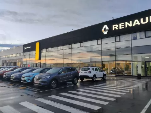 RENAULT АРМА МОТОРС