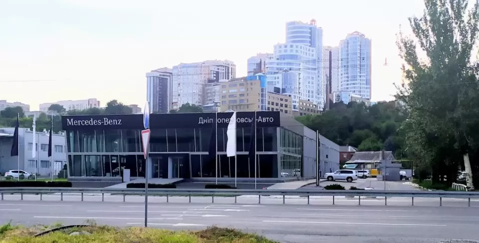 Автосервіс, СТО Mercedes-Benz Дніпропетровськ-Авто