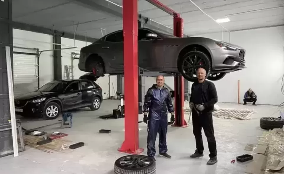 Автосервіс, СТО «Гараж-76»