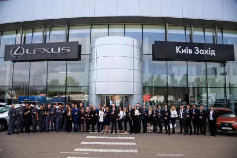 Лексус Київ Захід – офіційний дилер Lexus в Україні