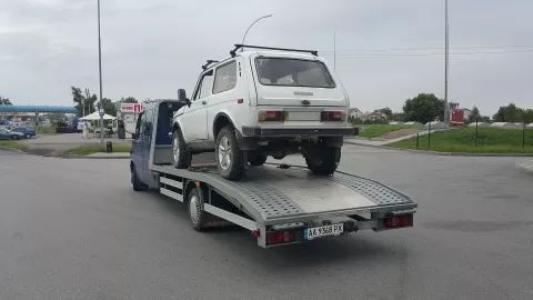 Евакуатор Київ