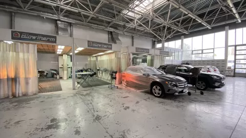 Універсальний авто 2105