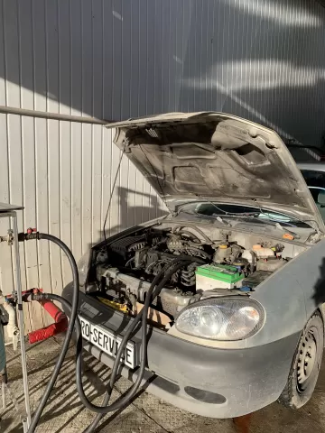 Ремонт чищення та промивання радіатора печі, промивання системи охолодження. 897