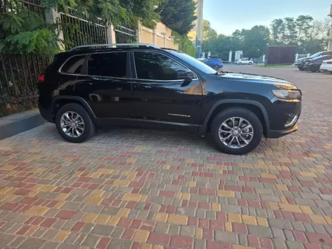 Jeep Cherokee 2020